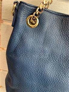 MICHAEL KORS BLUE PEBBLED deals LEATHER CROSSBODY